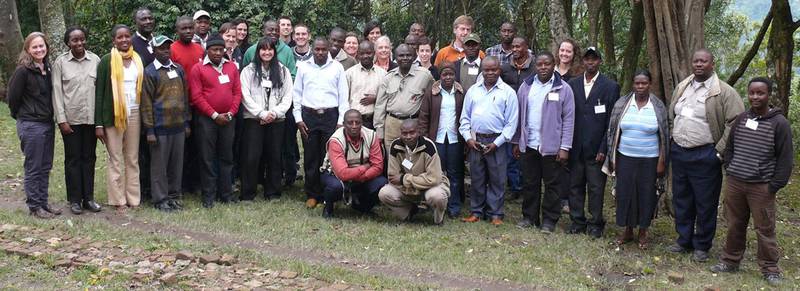 [Translate to EN:] Die Teilnehmer des Gorillaschutz-Workshops