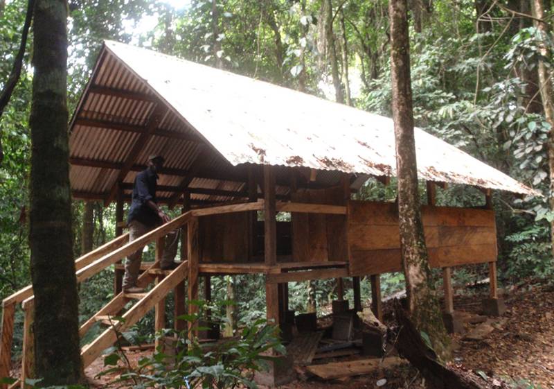 The new sleeping shed at Afi Base Camp (© Inaoyom Imong)