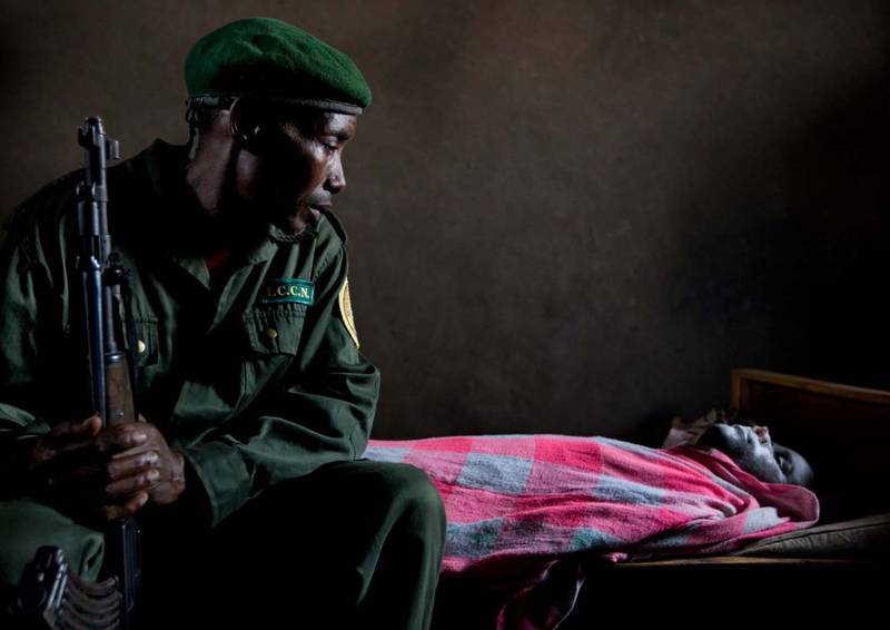 Der letzte Abschied von Ranger Kambale Kalbumba, der sein Leben für den Park ließ. Virunga-Nationalpark, © Brent Stirton/Getty Images