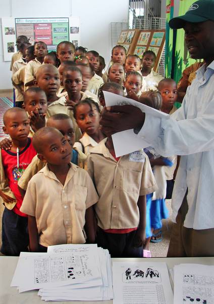 School visit (© PPG-Congo)